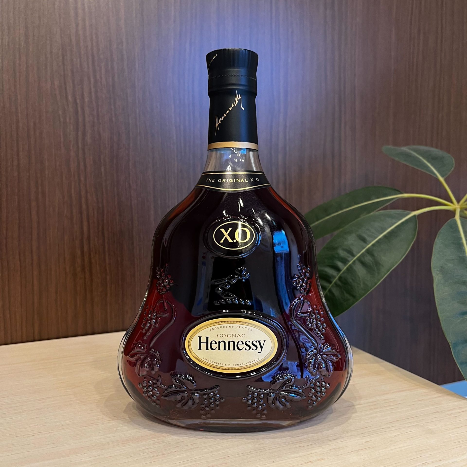 買取実績】ヘネシー XO 黒キャップ 700ml : お酒買取専門店｜高価買取 