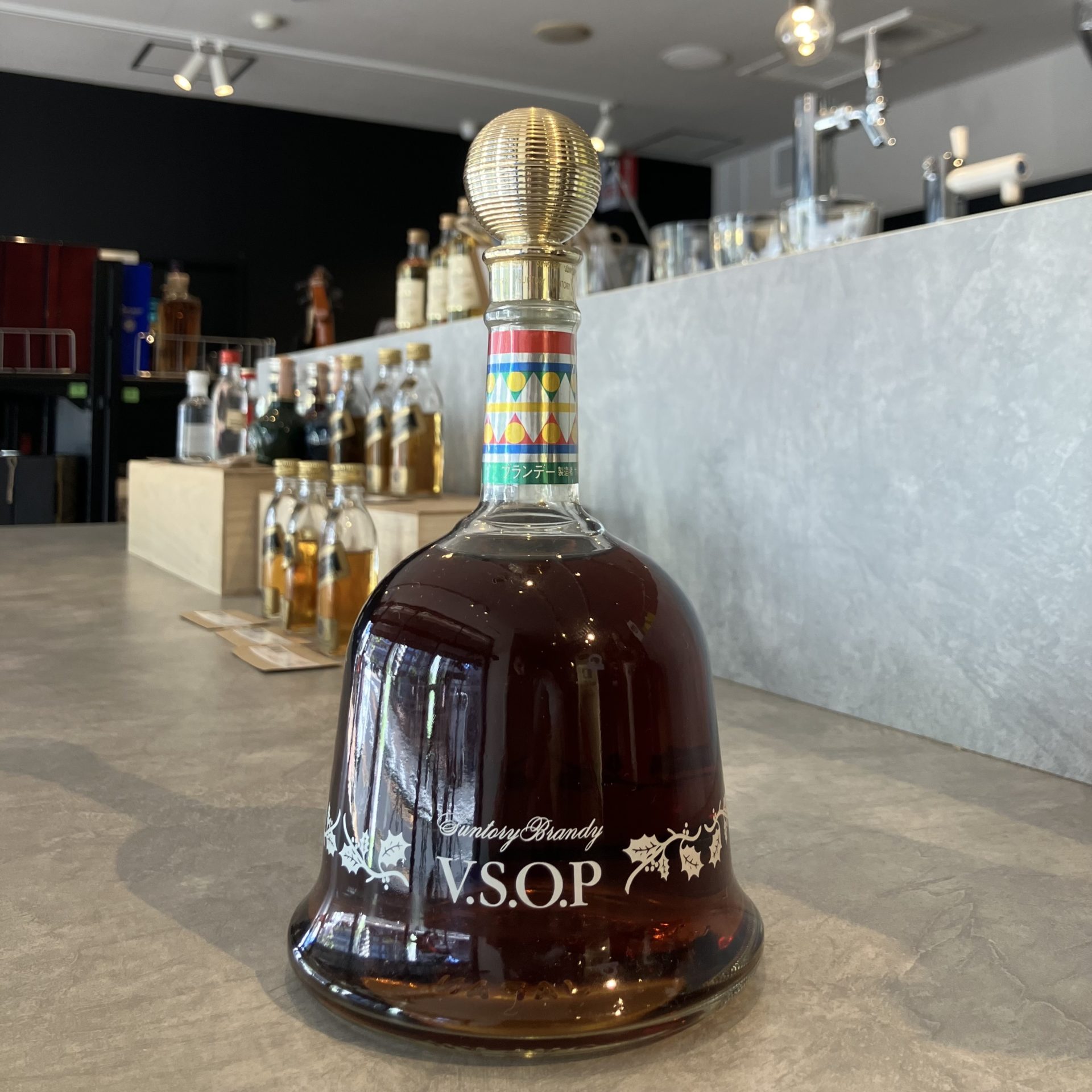 サントリーブランデー古酒3本セット XO 2本&クリスマスベル型VSOP 1本 
