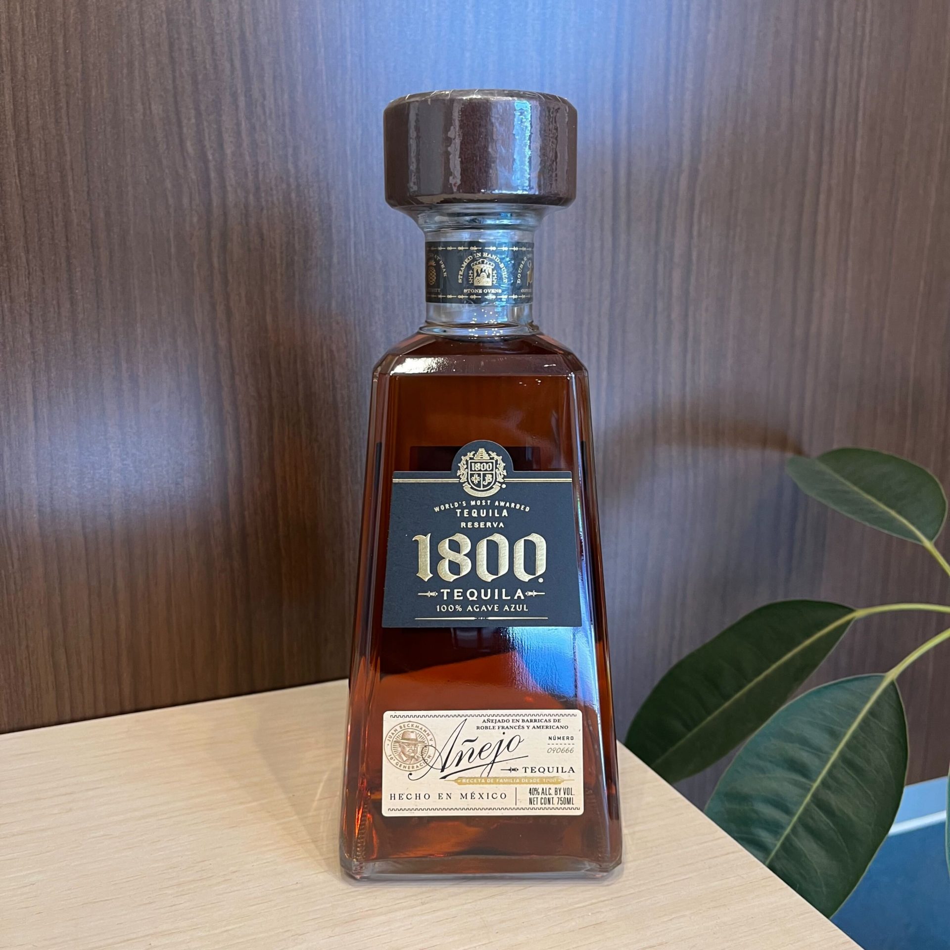 クエルボ レゼルヴァ 1800 アネホ 750ml