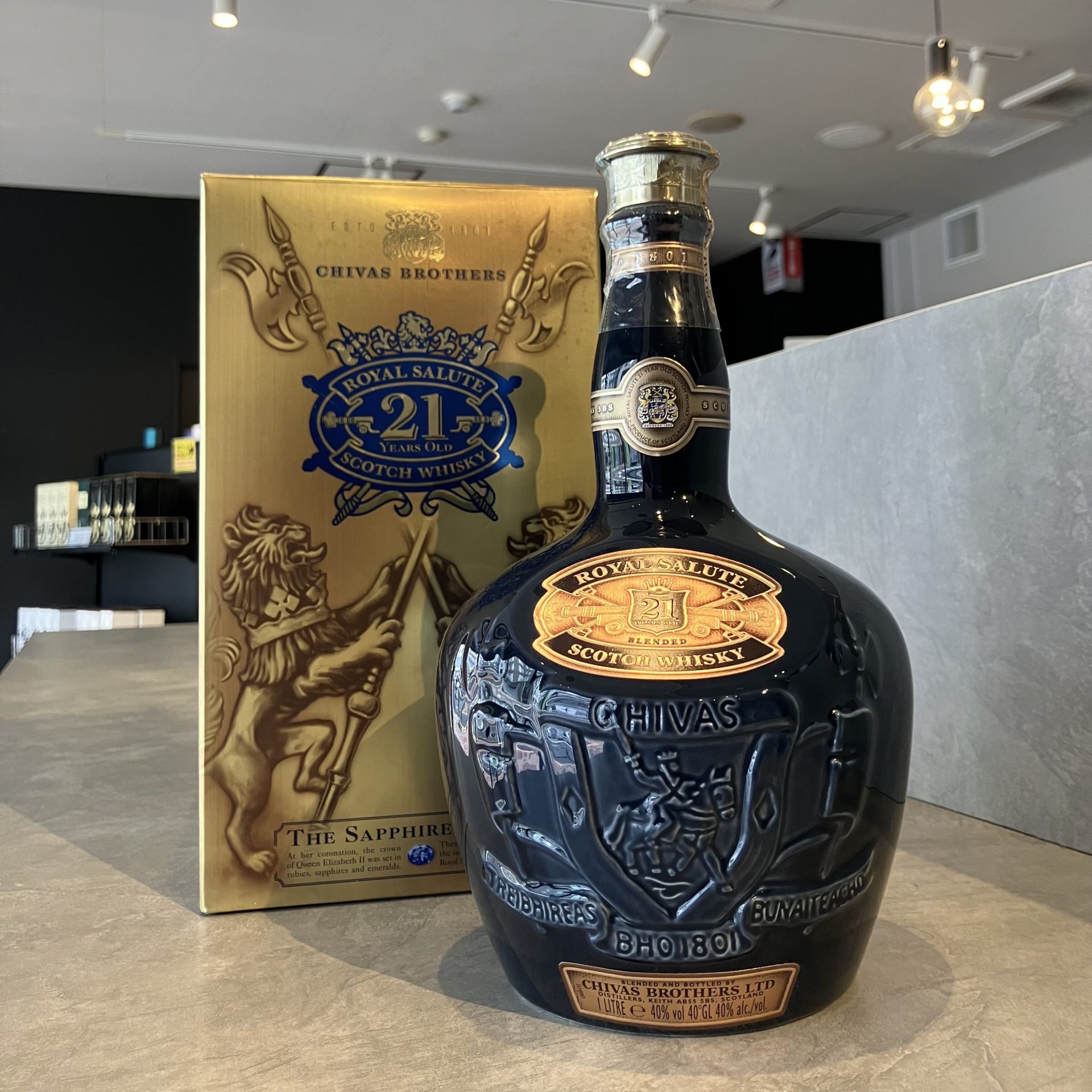 未開栓 ROYAL SALUTE ロイヤル サルート ブルー 青 21年 陶器 未開栓 ROYAL SALUTE ロイヤル サルート ブルー 青 21年 陶器