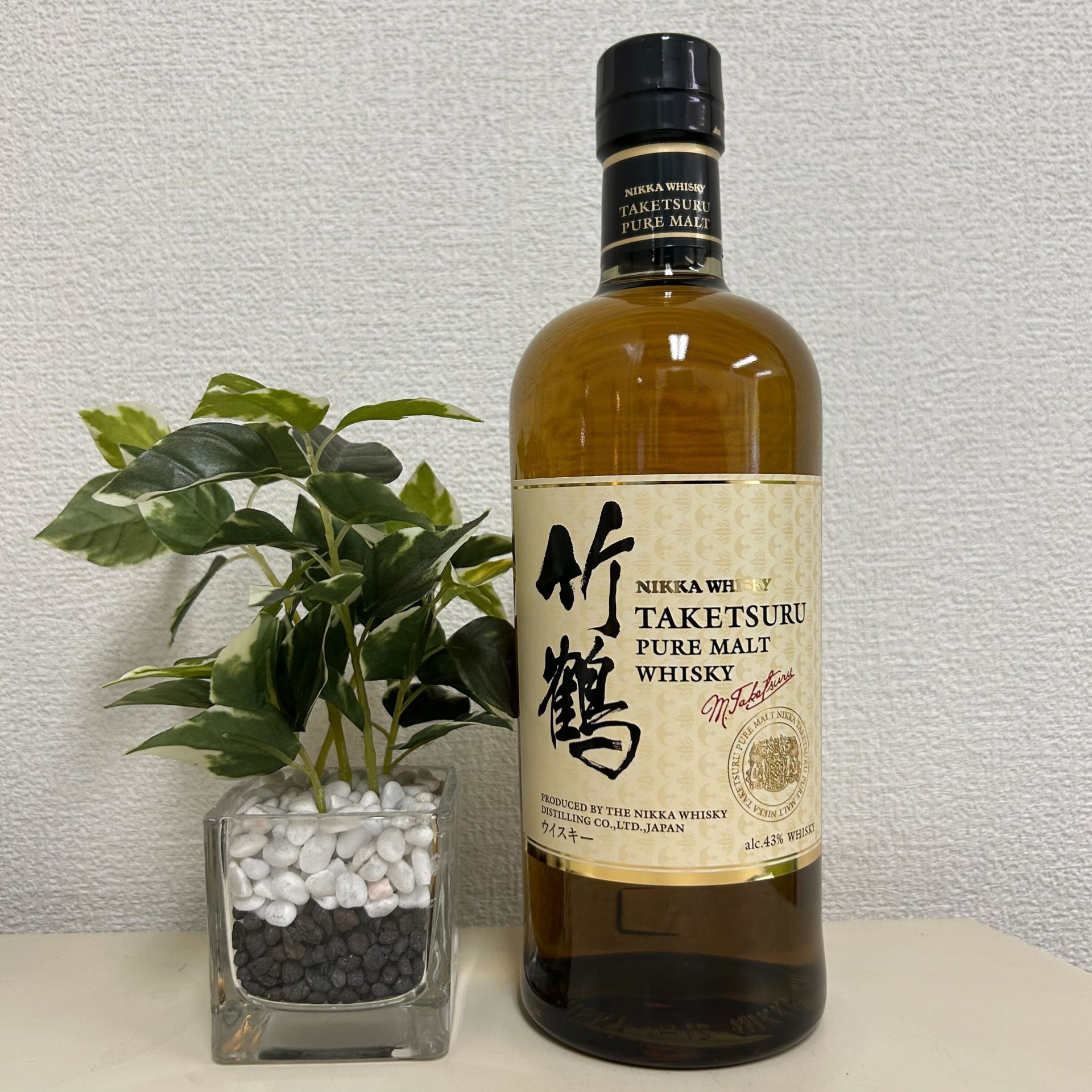ニッカ 竹鶴 ピュアモルト 白ラベル 700ml