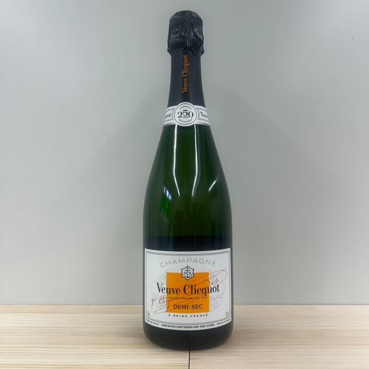 ヴーヴ・クリコ ホワイトラベル ドゥミ・セック 250周年記念 750ml
