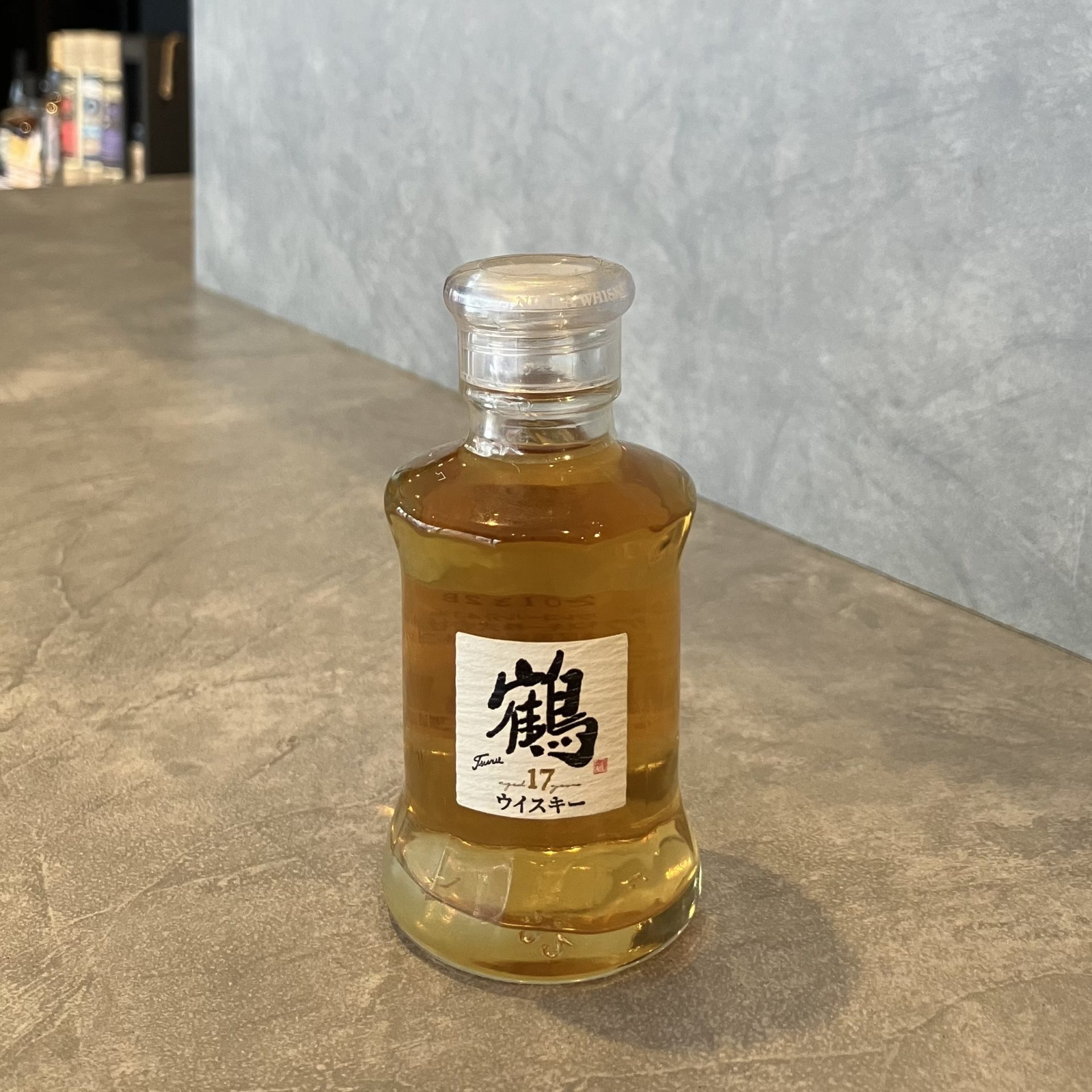 ニッカ 鶴 17年 50ml