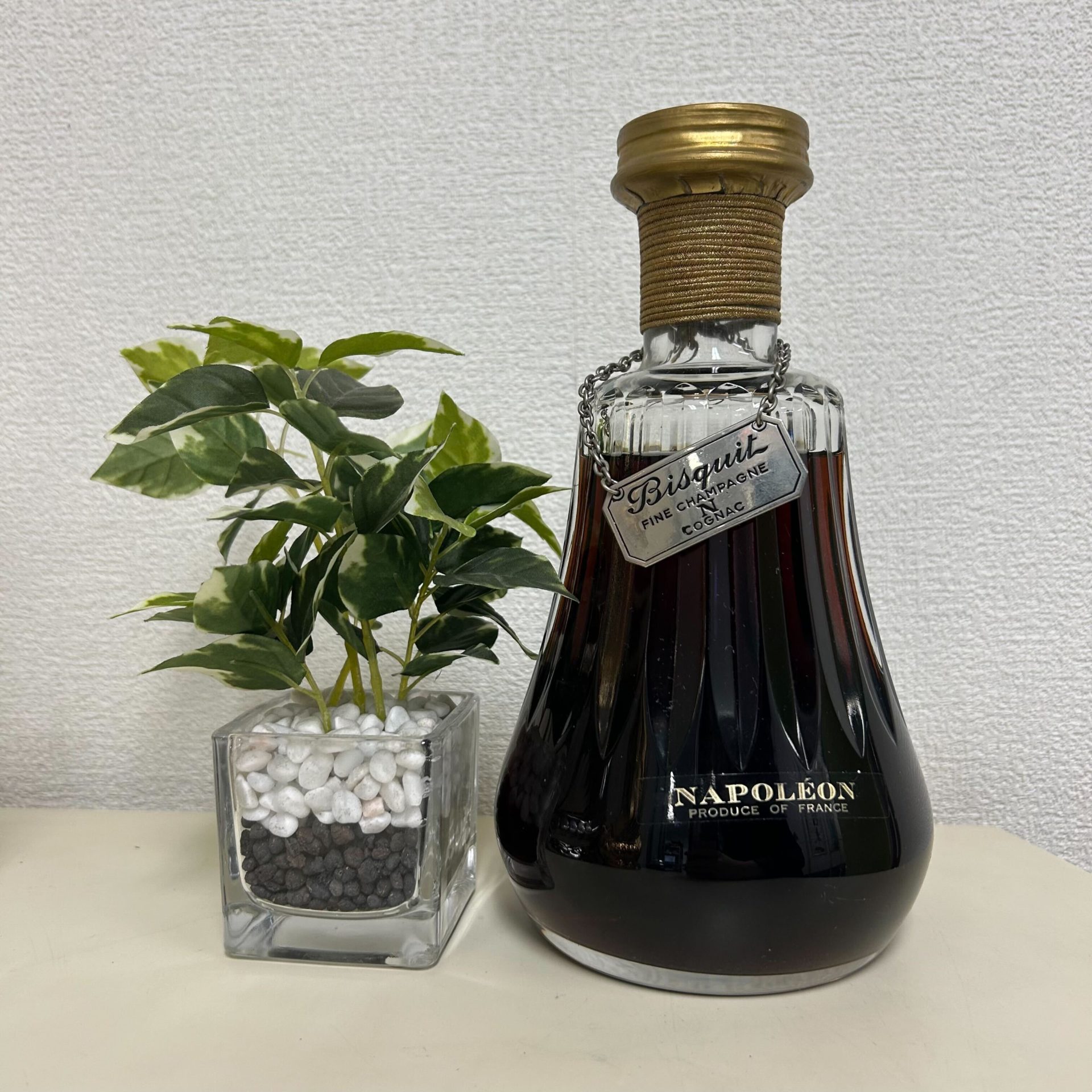 ナポレオン NAPOLEON ビスキー Bisquit 古酒 未開栓 コニャック 