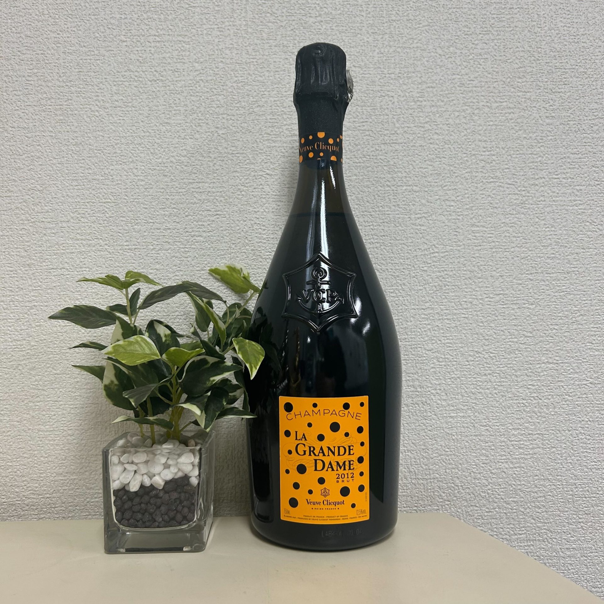 ヴーヴ・クリコ ラ・グランダム 草間彌生 2012 750ml