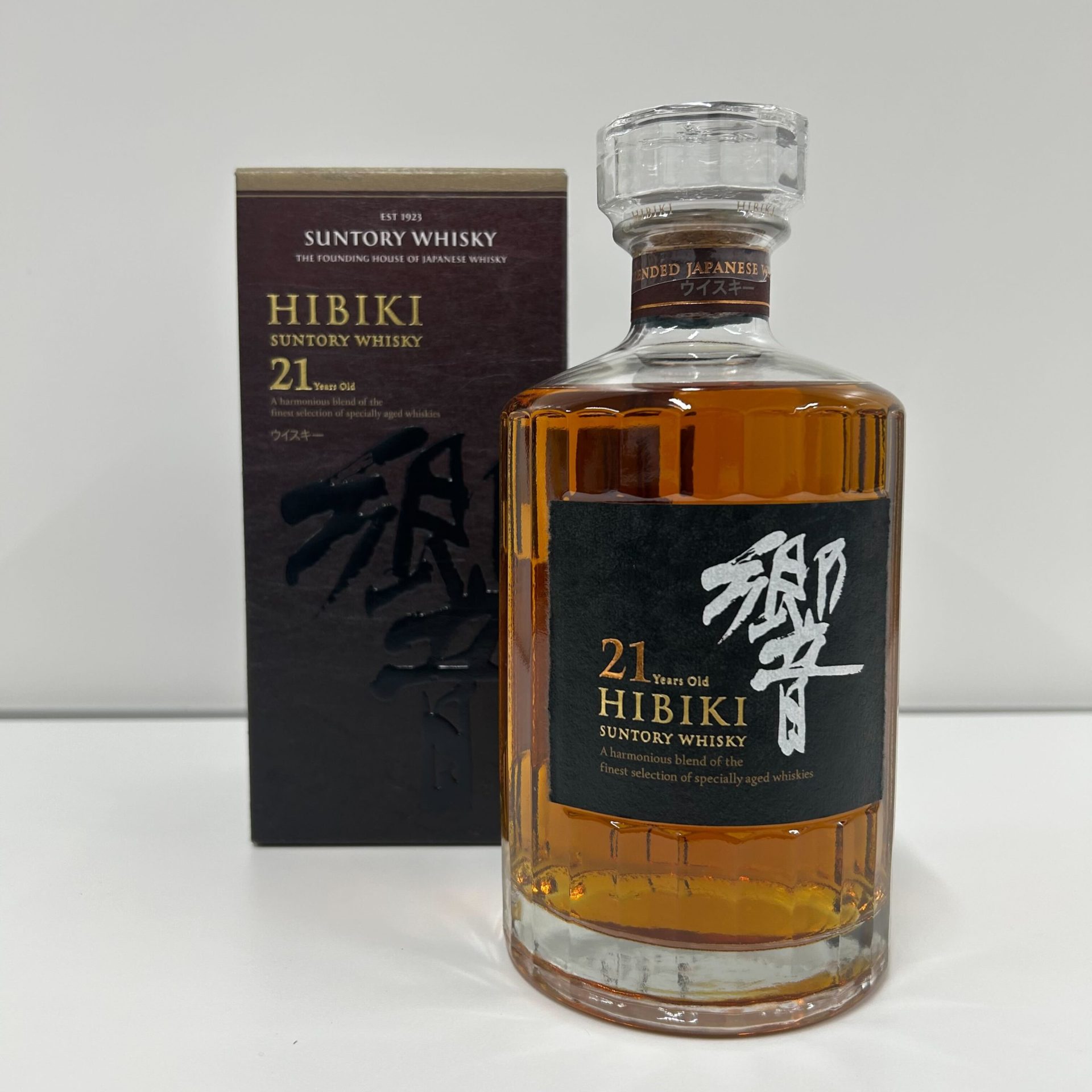 サントリー 響 21年 700ml