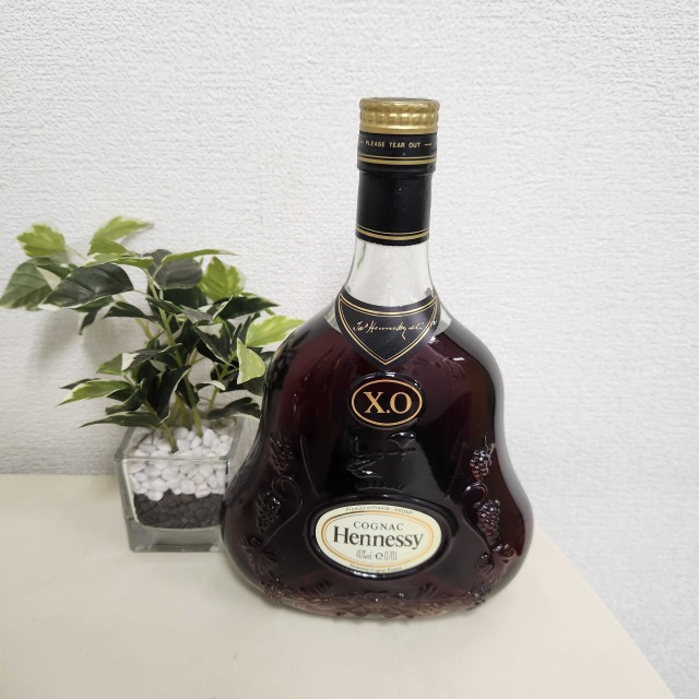 ヘネシー XO 金キャップ クリアボトル 700ml