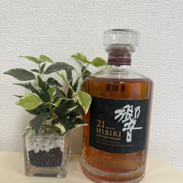 サントリー 響 21年 700ml