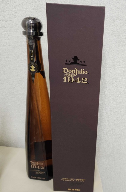 ドン・フリオ 1942 アネオ 750ml