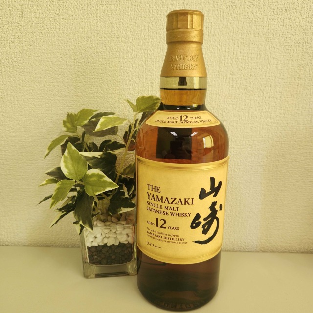 サントリー 山崎12年 シングルモルト 700ml
