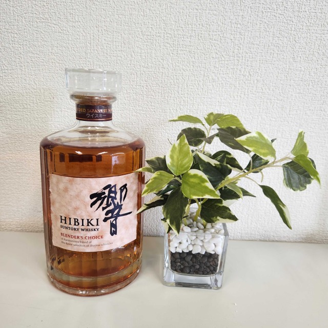 サントリー 響 ブレンダーズチョイス 700ml