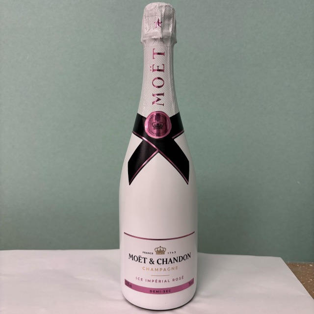 モエ エ シャンドン アイス アンペリアル ロゼ 新ラベル 750ml
