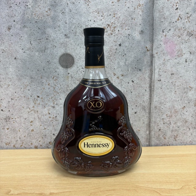 ヘネシー XO 黒キャップ 700ml