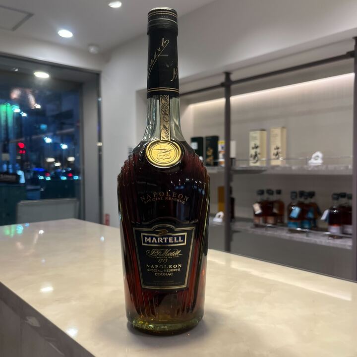 マーテル ナポレオン スペシャル・リザーブ グリーンボトル 700ml