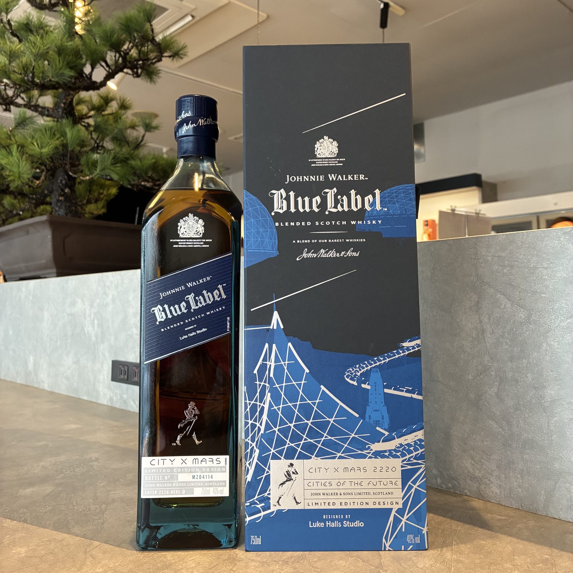 ジョニーウォーカー ブルーラベル シティマーズ リミテッド エディション デザイン 750ml