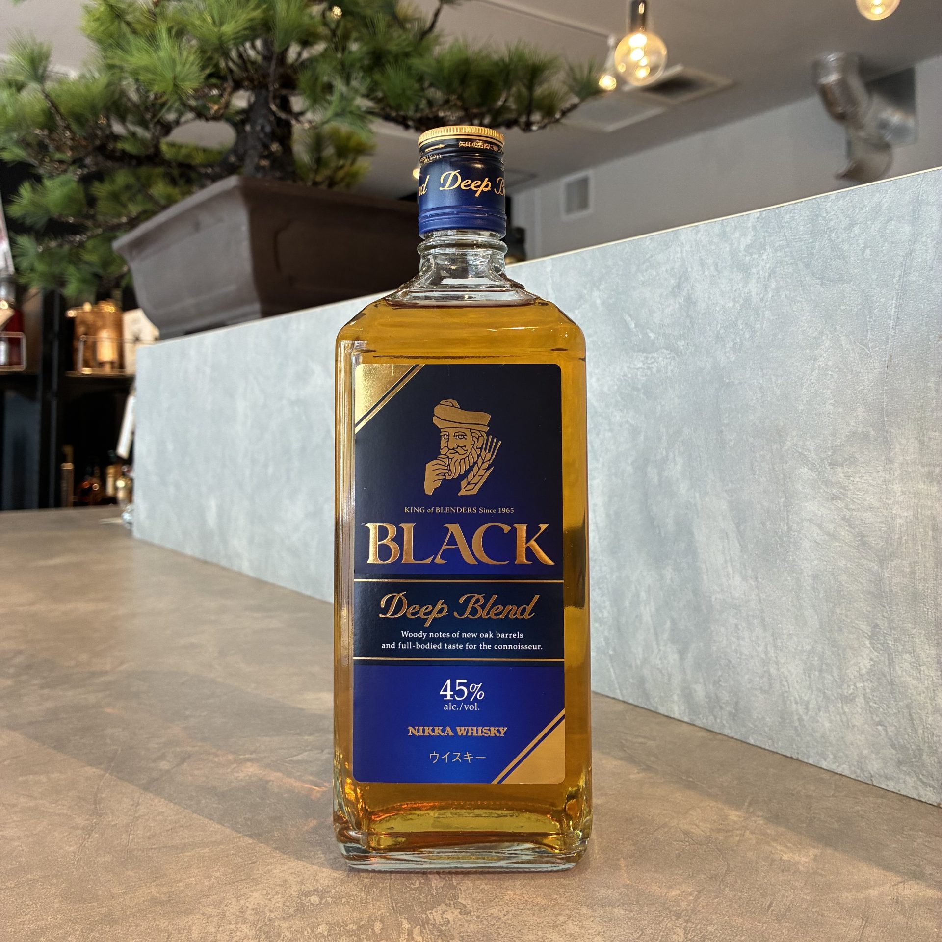 ブラックニッカ ディープブレンド 700ml