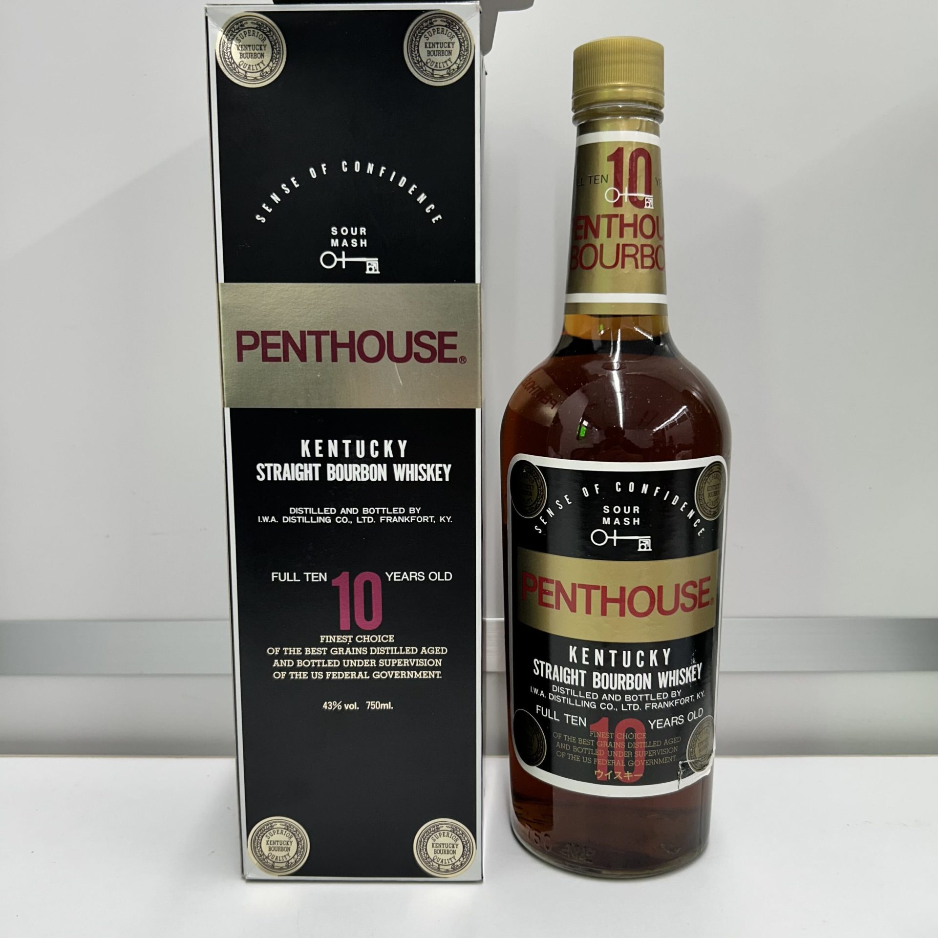 ペントハウス 10年 750ml