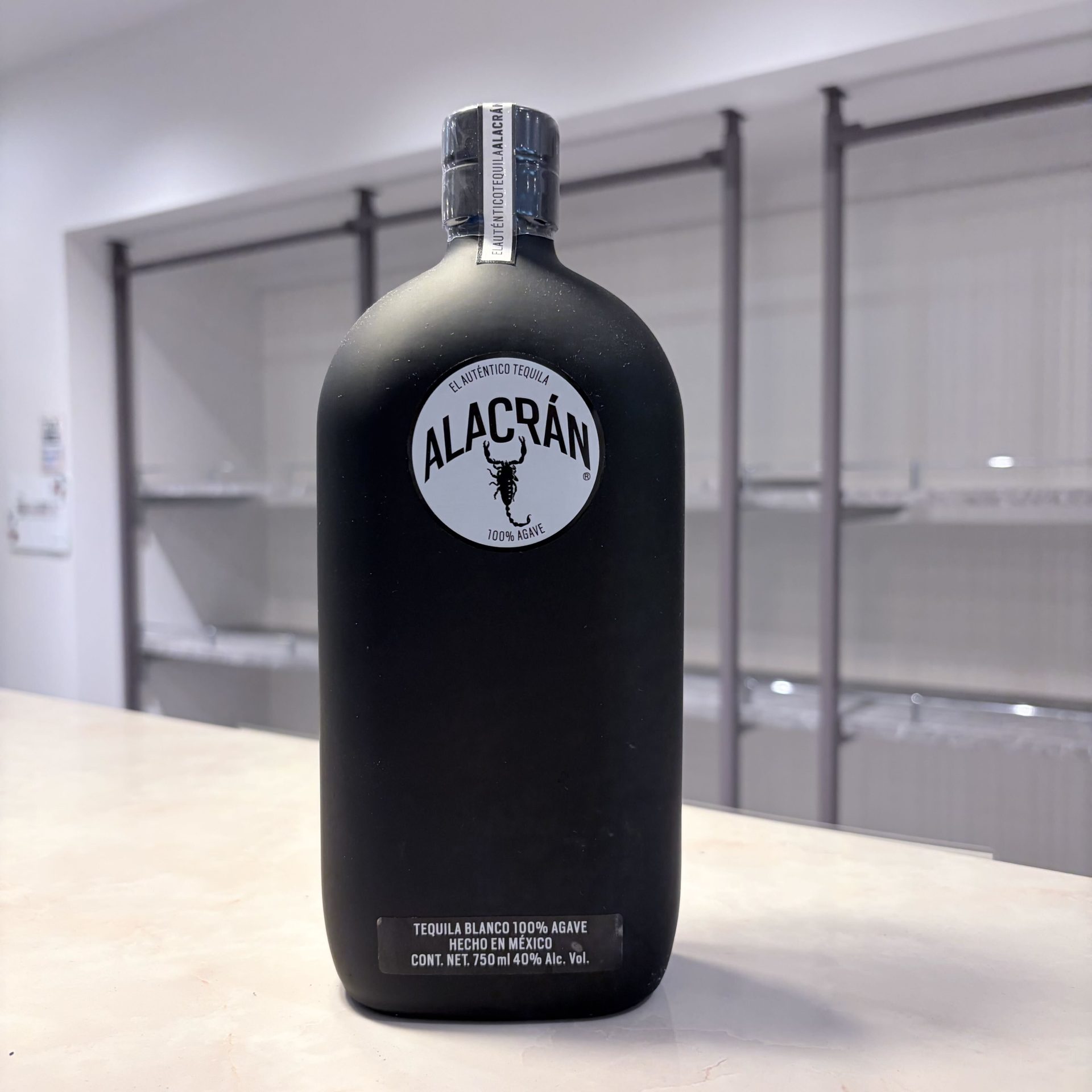 アラクラン テキーラ・ブランコ 750ml