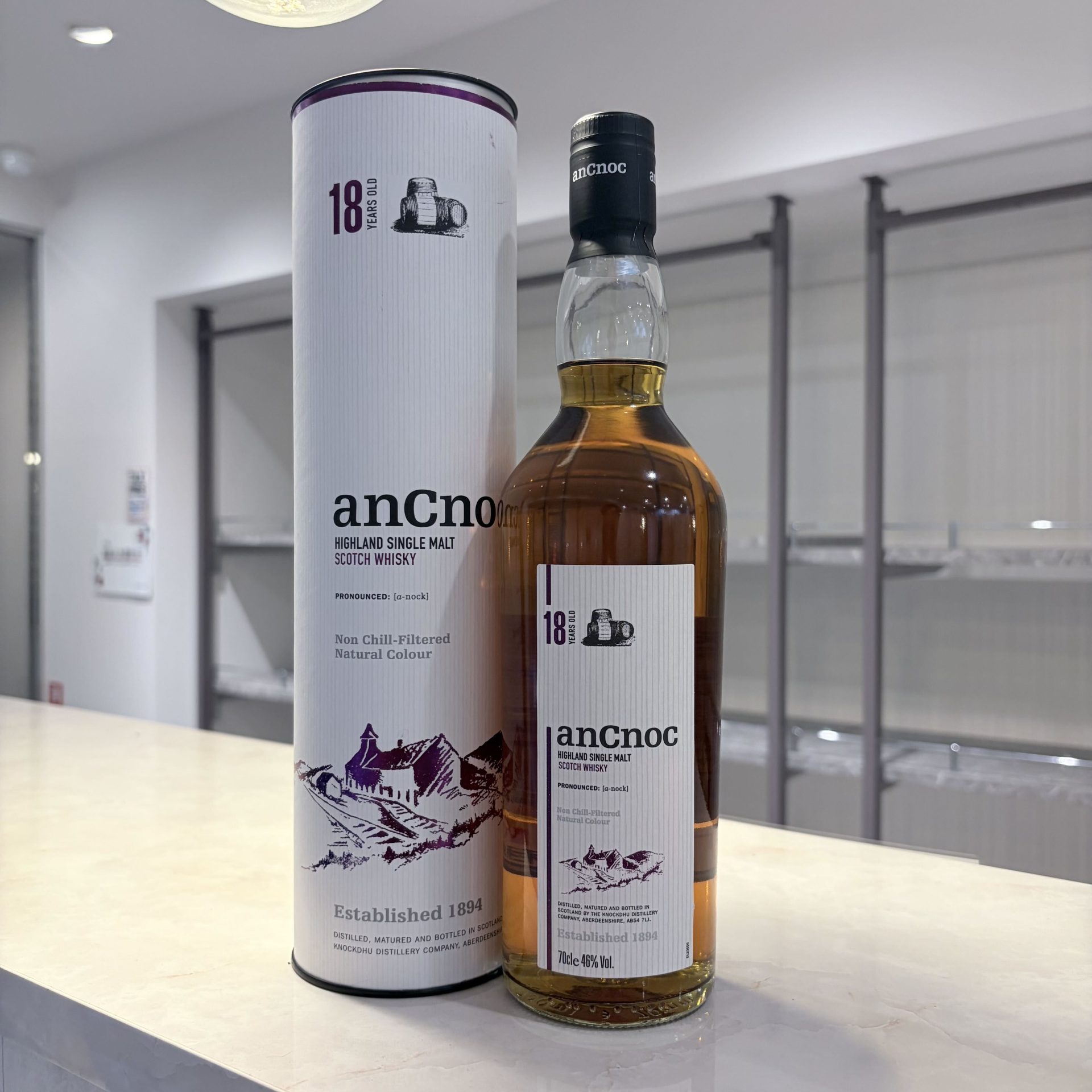 アンノック 18年 700ml